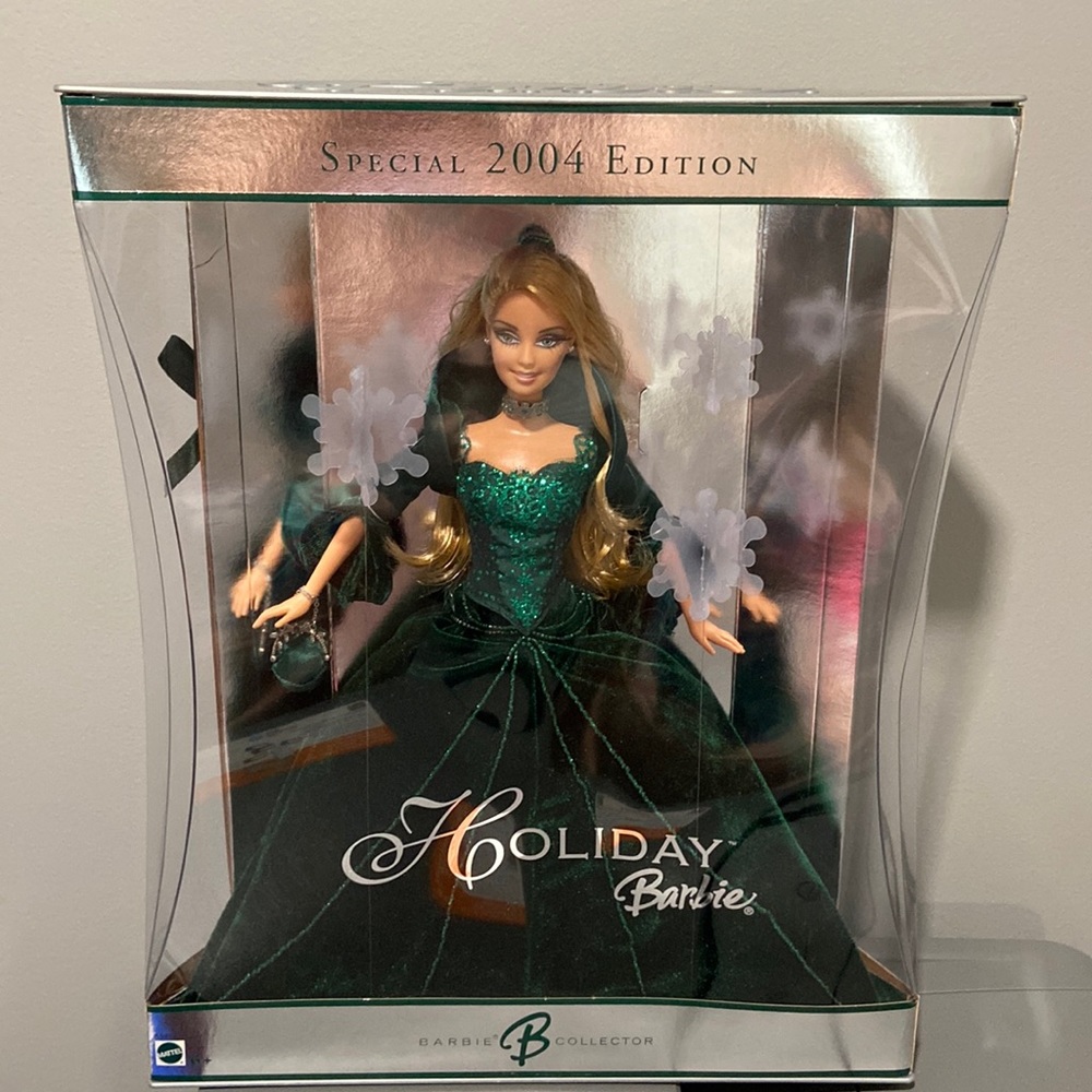 2004 Holiday Barbie
